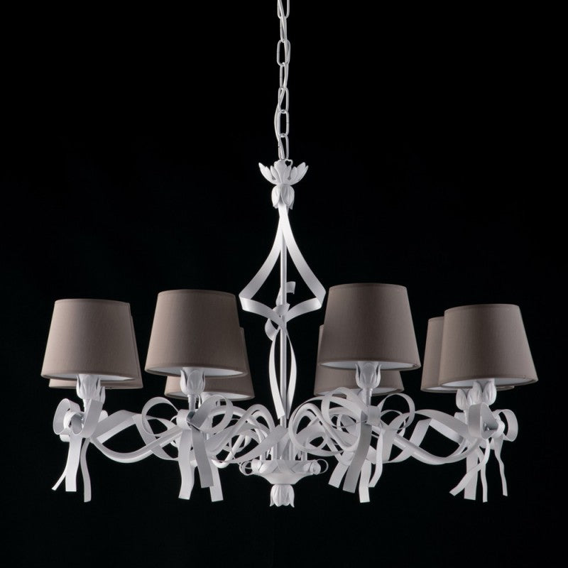 Lampadario  ferro laccato bianco con decorazione shabby 8 luci con paralumi in pvc tortora