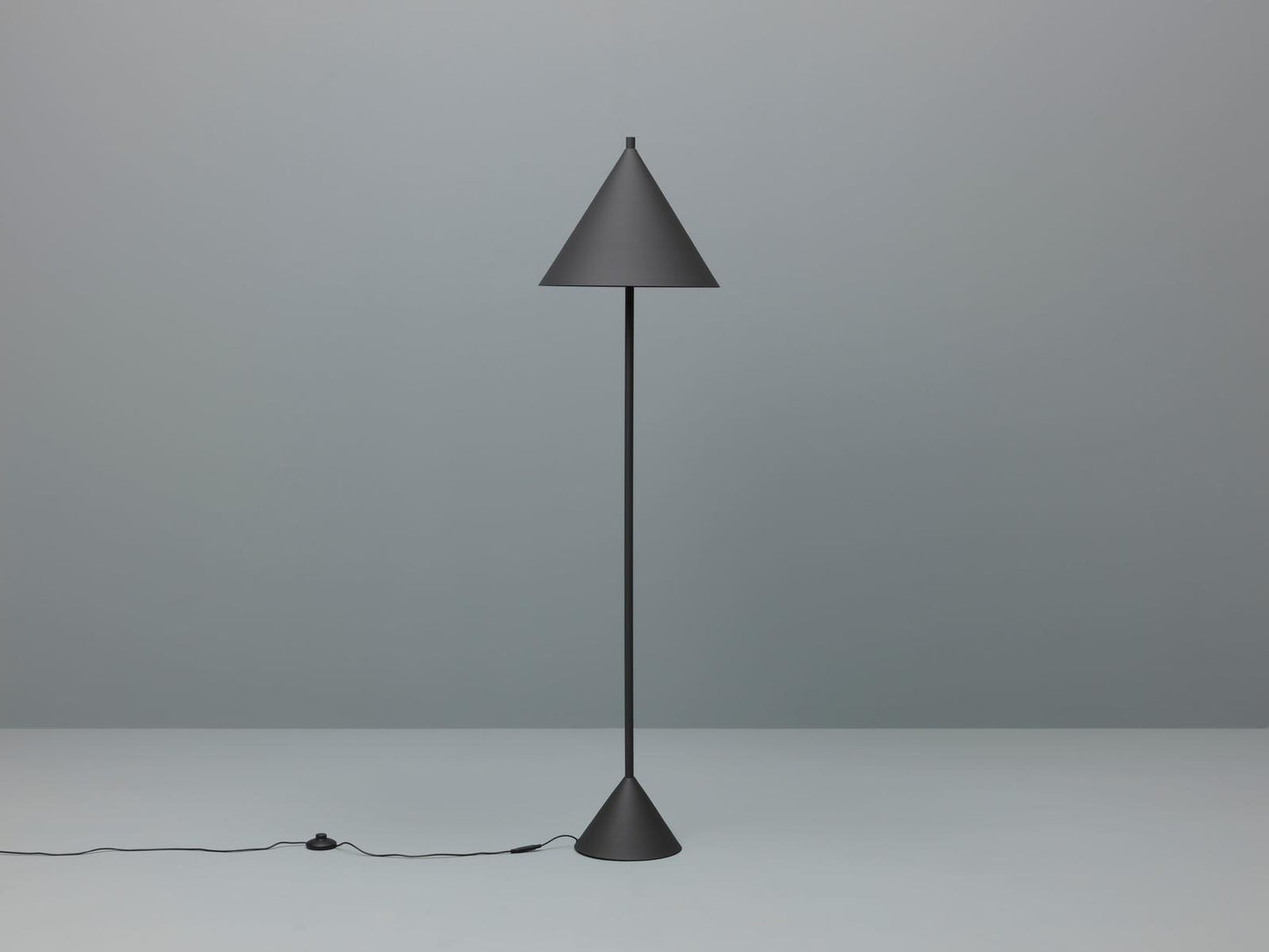 Lampada da terra in metallo nero D40xD40x156h cm